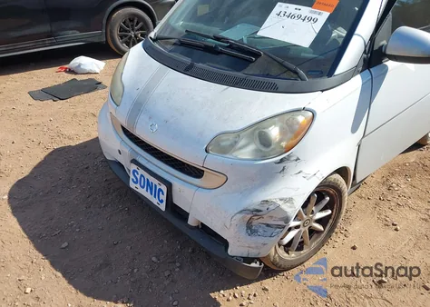 2008 Smart Fortwo Passion/Pure из США, поврежденный, VIN WMEEJ31X88K193905